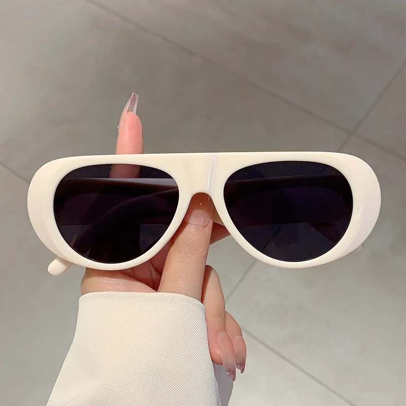 New in Luxury Brand Designer Big Frame Flat Top Sunglasses Women For Men Fashion Vintage Sun Glasses Punk Pilot Shades UV400