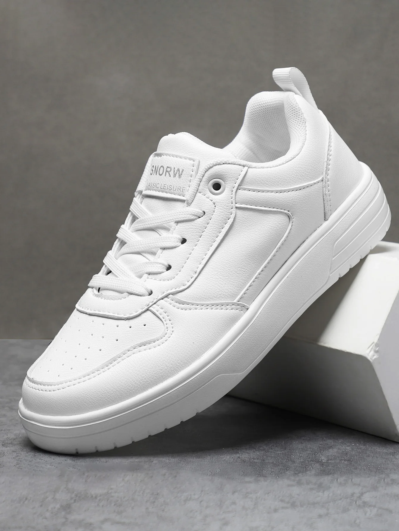 Women Shoes Skateboarding Shoes For Women Sneakers Lightweight White Black Sports Shoes