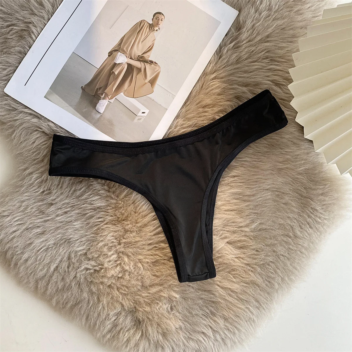 Leopard-print Thong Women Sexy Panties Low Waist Ice Silk Female Briefs Seamless Cotton G-string Women’s Underwear Sxy Lingerie