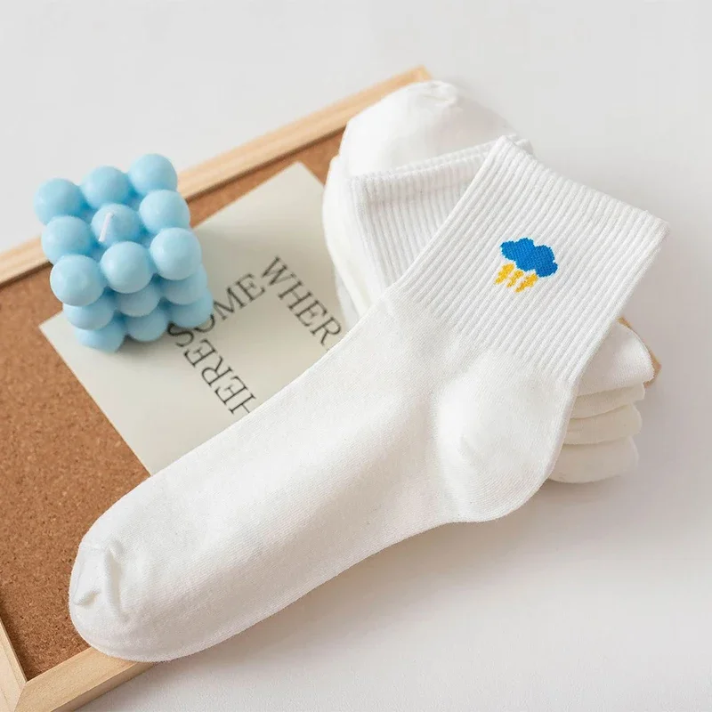 5 Pairs Of Women's Socks Set Spring And Autumn White Cartoon Socks Women's Cute Pure Cotton Weather Socks Fun Socks