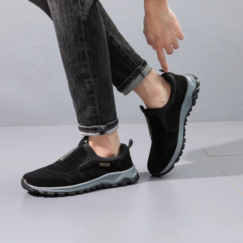 High Quality Indestructible Man Shoe Sneakers Breathable Running Shoes Lightweight  Anti-slip Outdoor Men's Sneakers Male Shoes