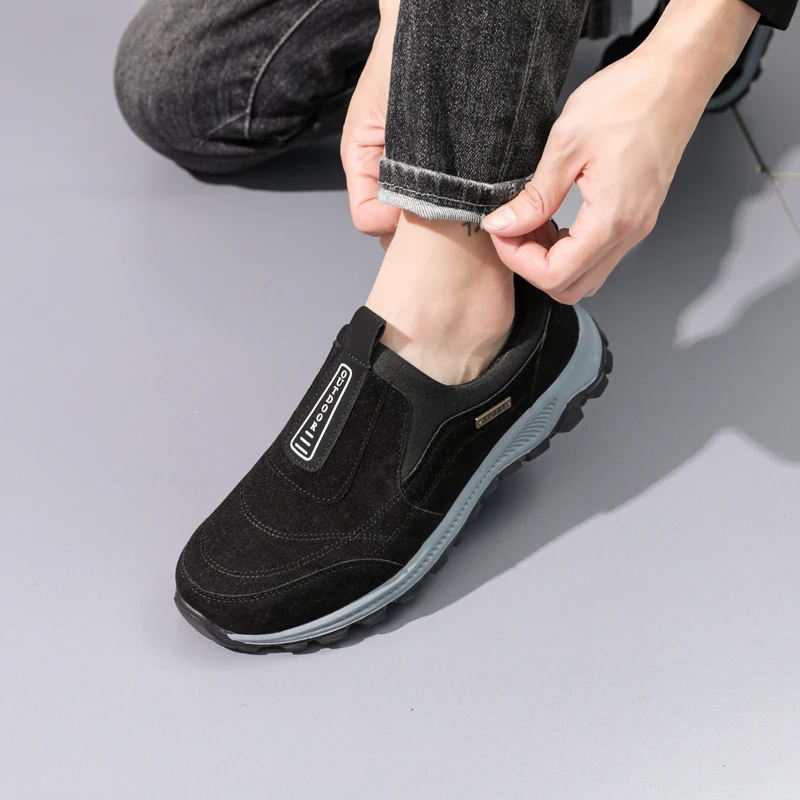 High Quality Indestructible Man Shoe Sneakers Breathable Running Shoes Lightweight  Anti-slip Outdoor Men's Sneakers Male Shoes