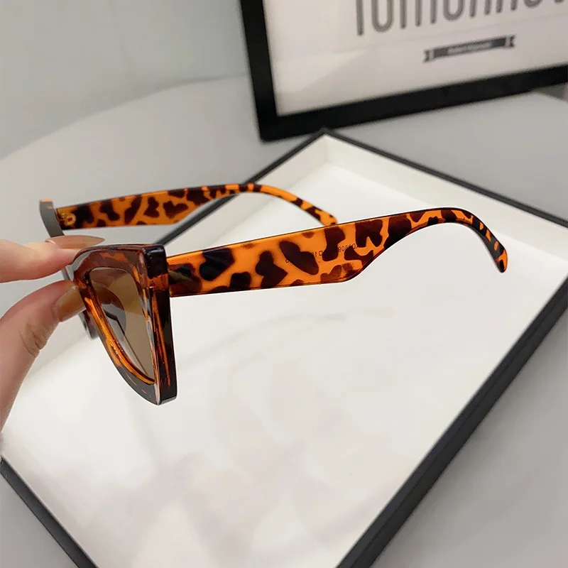 Big Frame Vintage Square Sunglasses Women Men Cat Eye Sun Glasses Eye Glasses Goggle Square Male Female Rectangle Sunglasses 