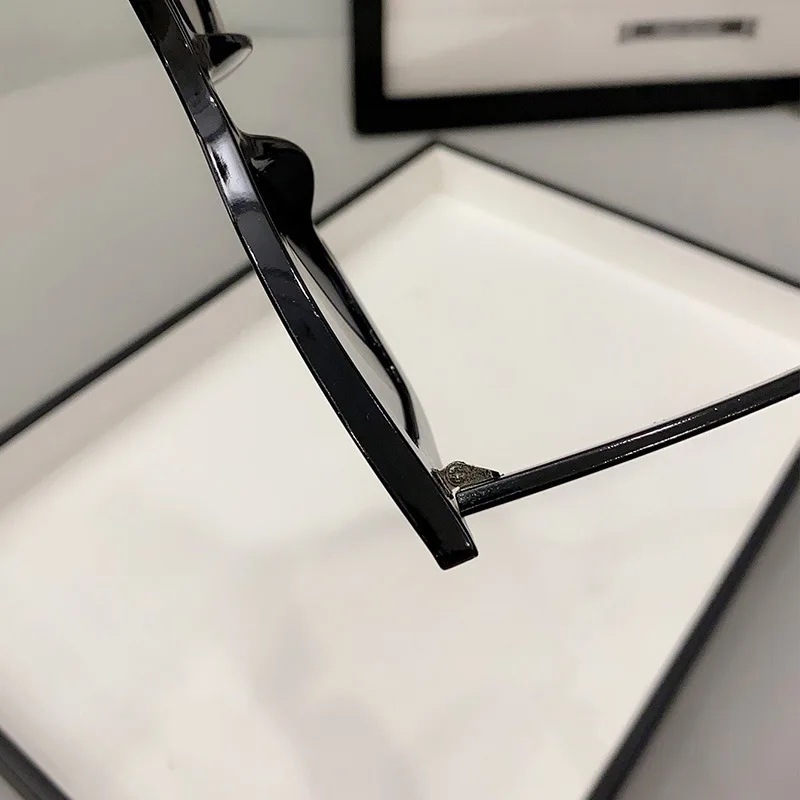 Big Frame Vintage Square Sunglasses Women Men Cat Eye Sun Glasses Eye Glasses Goggle Square Male Female Rectangle Sunglasses 