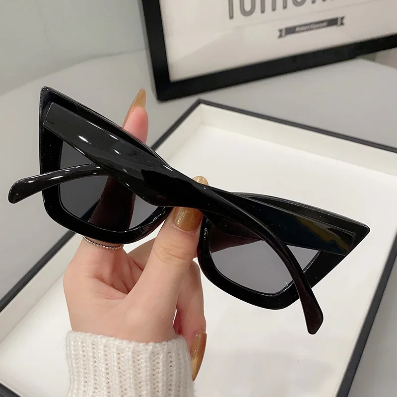 Big Frame Vintage Square Sunglasses Women Men Cat Eye Sun Glasses Eye Glasses Goggle Square Male Female Rectangle Sunglasses 