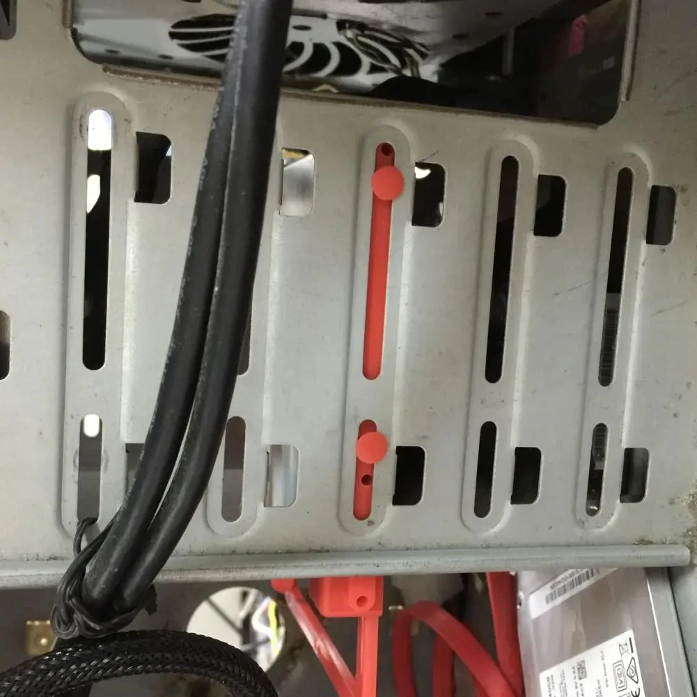 2.5 Inch - 3.5 Inch Hard Disk Stand SSD Holder Anti-cracking Professional SSD Adapter Bracket for Desktop