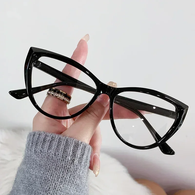 New Fashion Ladies Cat Eye Frame Myopia Glasses Luxury Design Blue Light Blocking Minus Eyeglasses Near Sight Eyewear 0 To -4.0