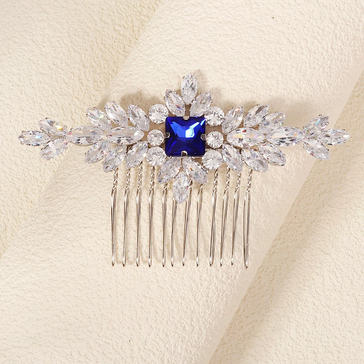 Sparkling Zirconia Hair Comb Halloween Party Headbands Hair Clips Classic Jewelry Headpieces For Women Holiday Gifts