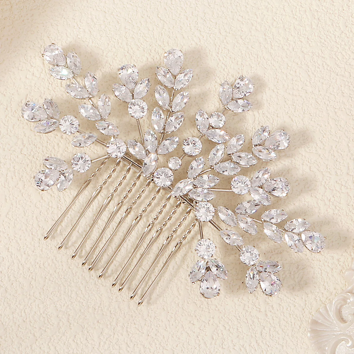Sparkling Zirconia Hair Comb Halloween Party Headbands Hair Clips Classic Jewelry Headpieces For Women Holiday Gifts