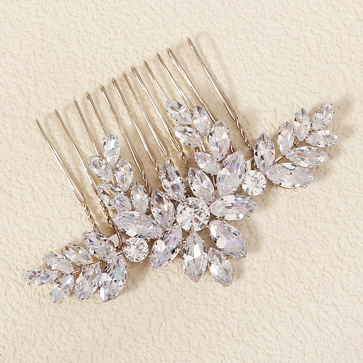 Sparkling Zirconia Hair Comb Halloween Party Headbands Hair Clips Classic Jewelry Headpieces For Women Holiday Gifts