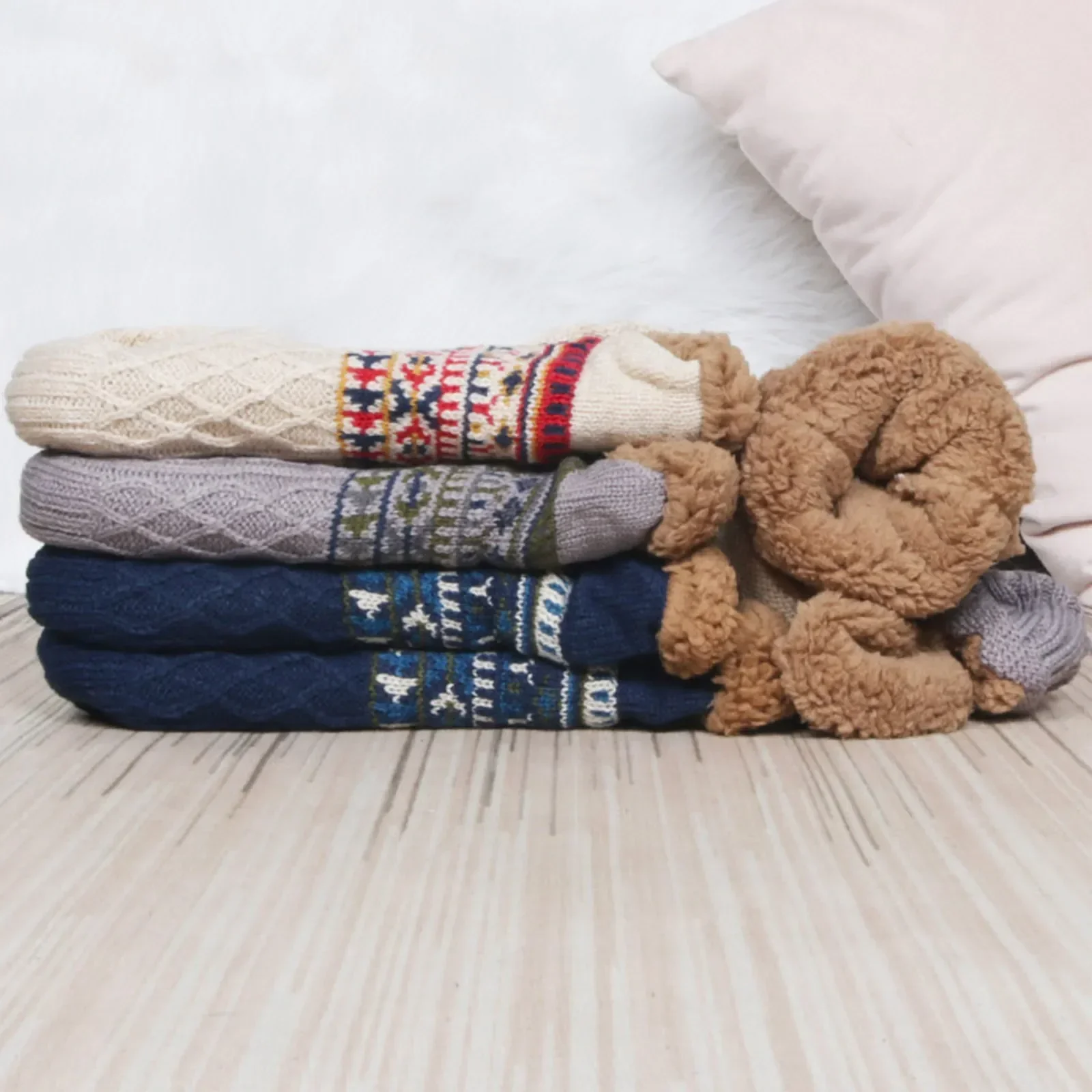 Fall Winter Non‑Slip Floor Socks Super Soft Warm Slipper Socks Unisex Snow Sleep Carpet Yoga Socks for Men Women Indoor House
