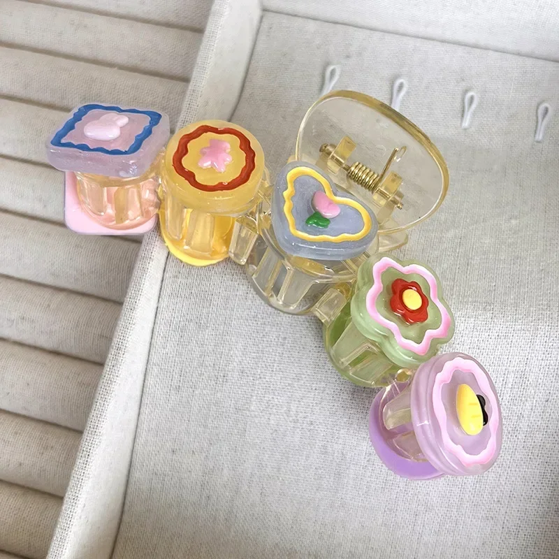 Colorful Dopamine Hair Claw Hairpins for Girls Women Korean Sweet Simple Irregular Hair Clips Headwears Fashion Design