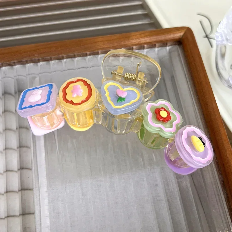Colorful Dopamine Hair Claw Hairpins for Girls Women Korean Sweet Simple Irregular Hair Clips Headwears Fashion Design