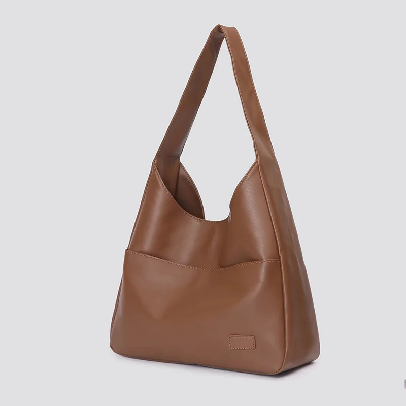 Large Capacity Tote Bag, New Black Leather Simple Casual Commuting Women's Bag, Fashionable and Versatile Single Shoulder Bag