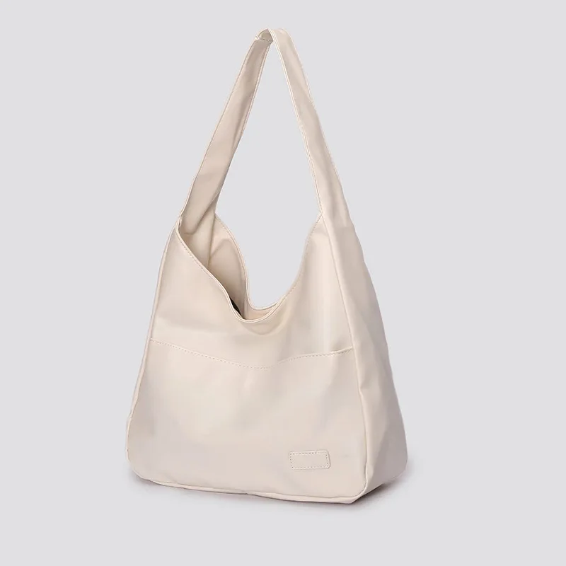 Large Capacity Tote Bag, New Black Leather Simple Casual Commuting Women's Bag, Fashionable and Versatile Single Shoulder Bag