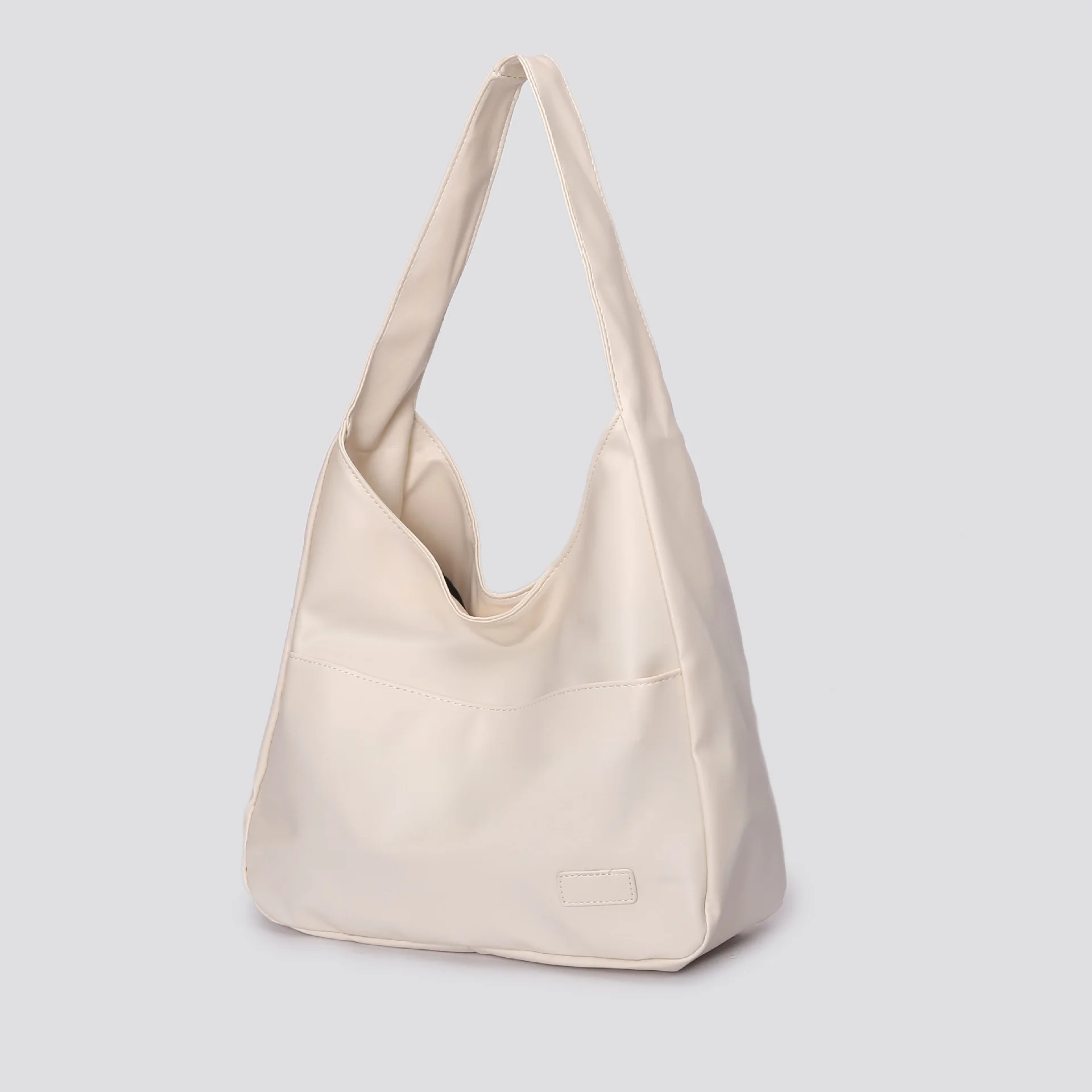 Large Capacity Tote Bag, New Black Leather Simple Casual Commuting Women's Bag, Fashionable and Versatile Single Shoulder Bag