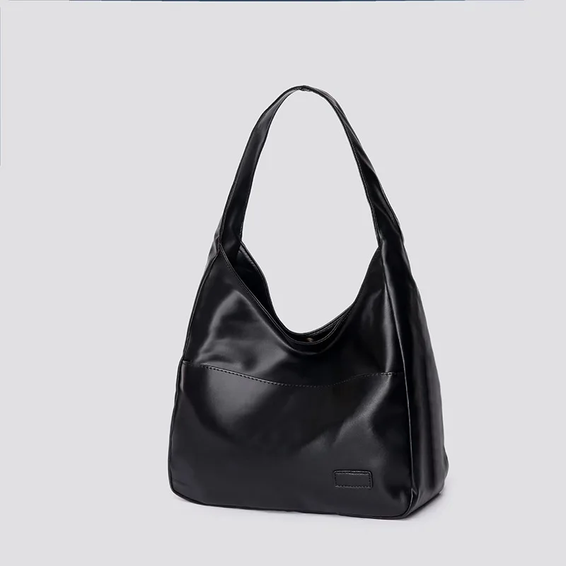 Large Capacity Tote Bag, New Black Leather Simple Casual Commuting Women's Bag, Fashionable and Versatile Single Shoulder Bag