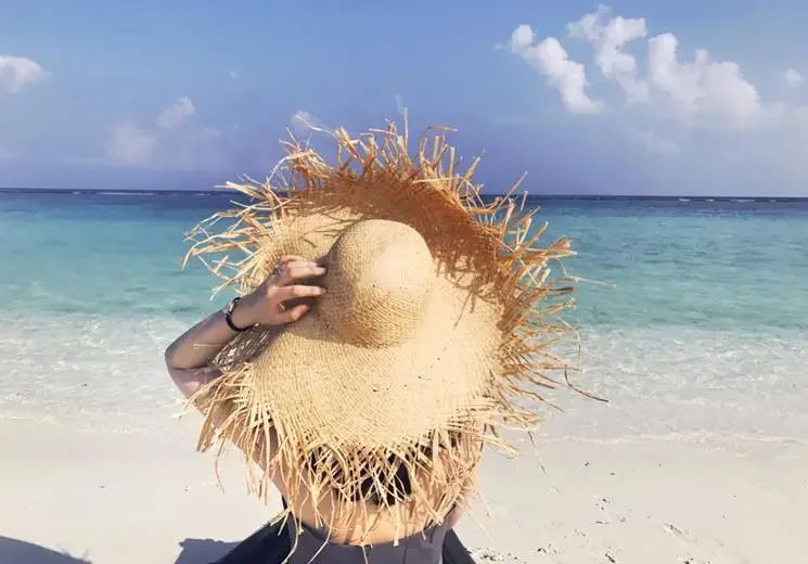 New Natural Lafite Men's Women's Sun Hats Wide-brimmed Floppy Folding UV Straw Hat Holiday Wedding Fashion Sunscreen Beach Hat