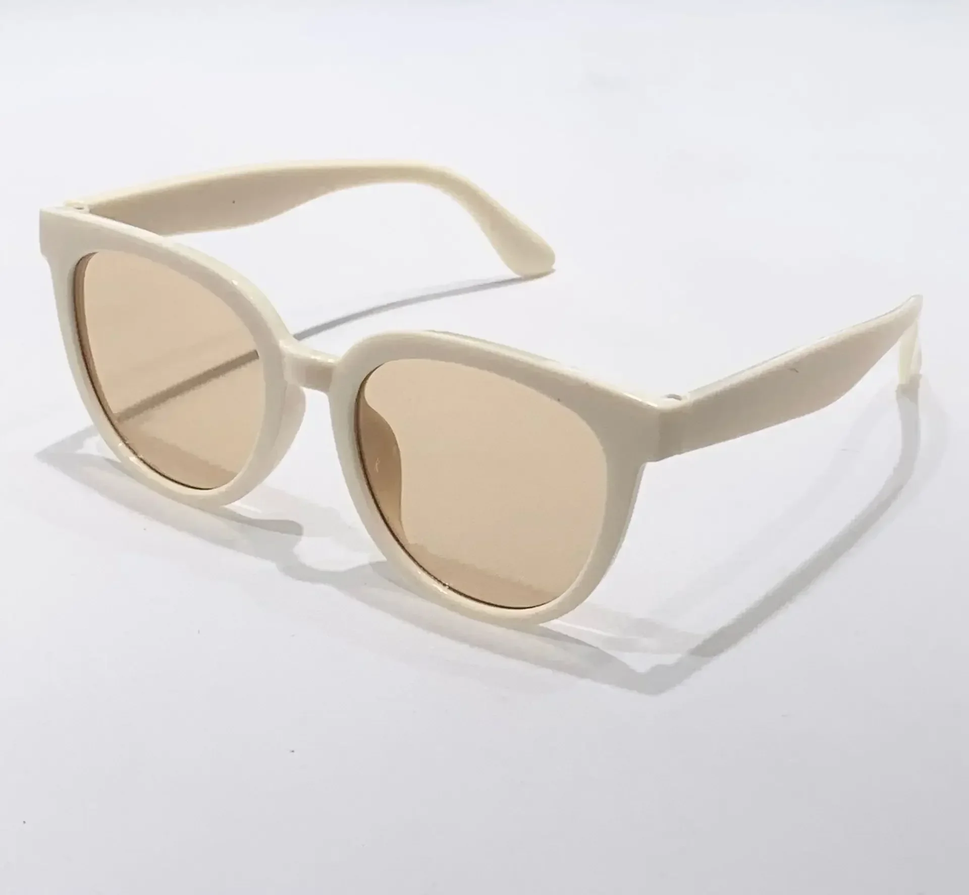 Personalized Korean High-end Sunglasses for Women Luxury Travel Round Frame Sunglasses Outdoor Sunscreen UV Protection Eyewear
