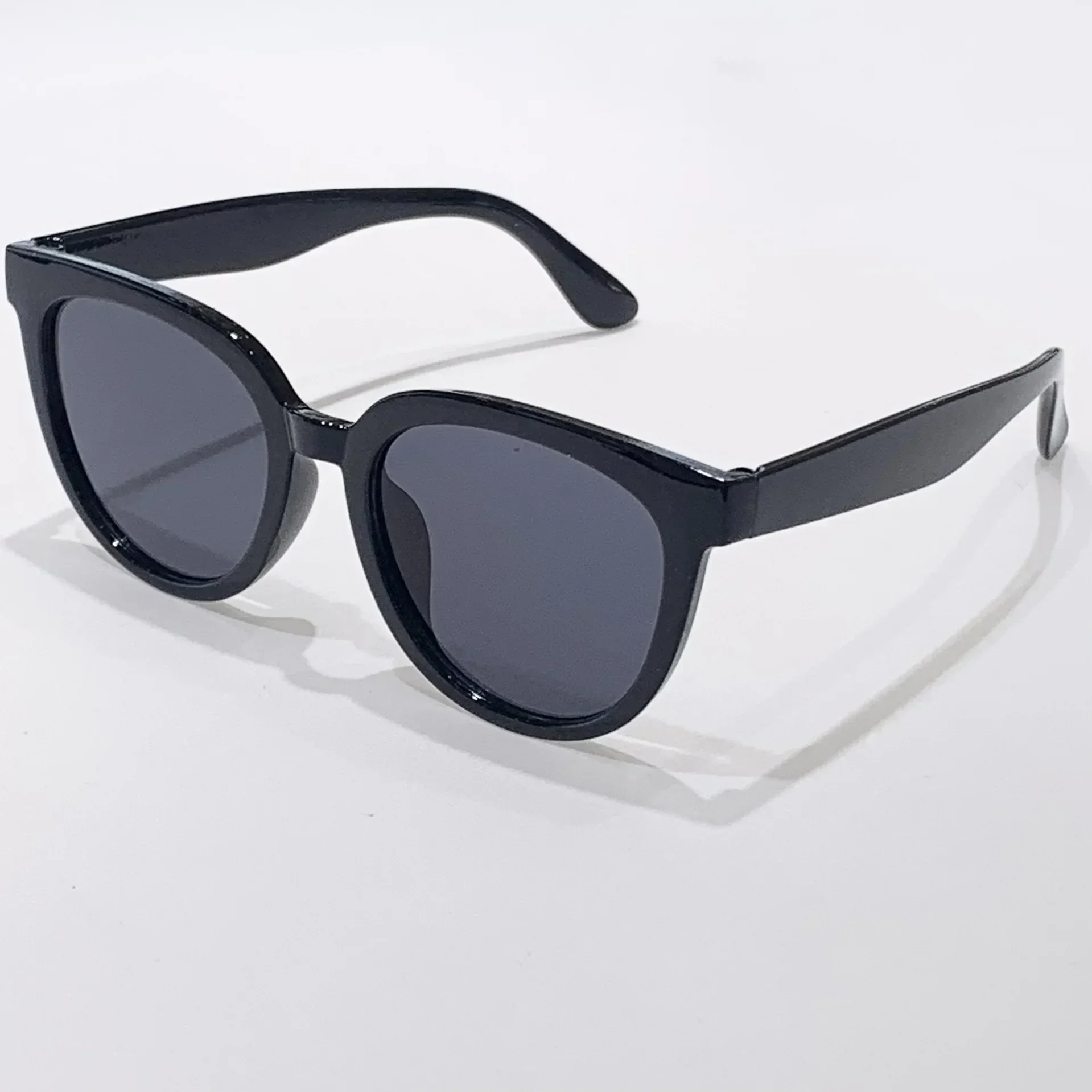 Personalized Korean High-end Sunglasses for Women Luxury Travel Round Frame Sunglasses Outdoor Sunscreen UV Protection Eyewear