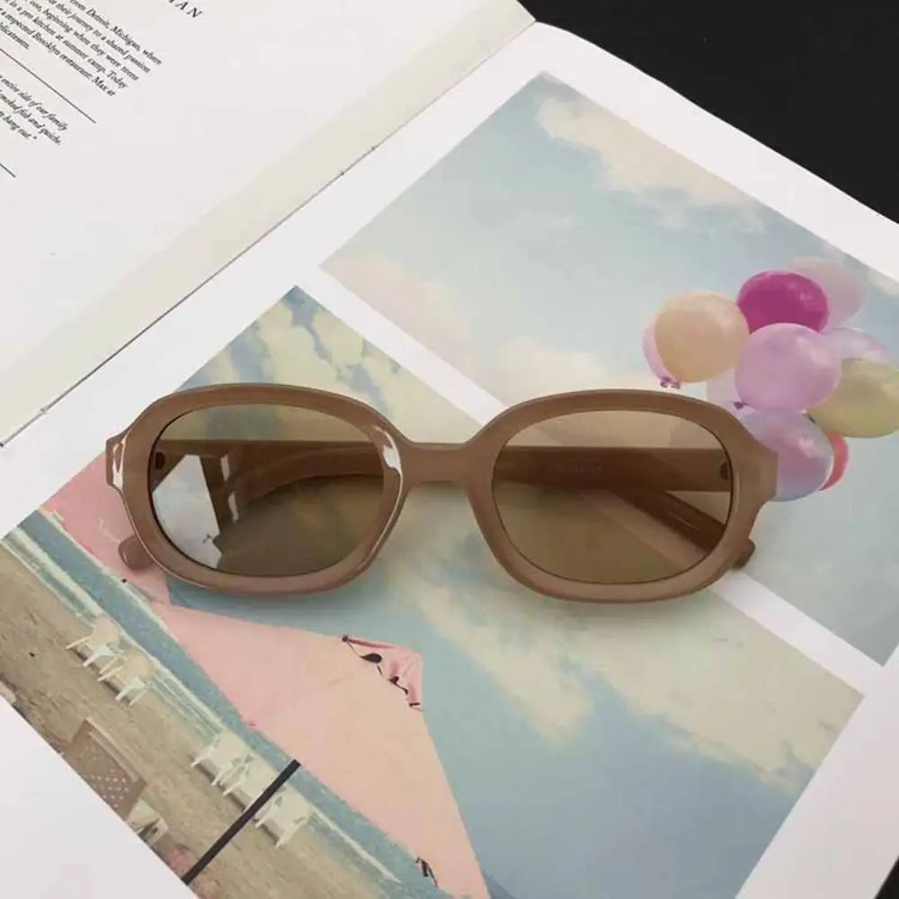 Korean Travel Retro Sunglasses UV400 Protection Eyewear Driving Glasses Sun-Protective Black Shades Glasses for Women Man