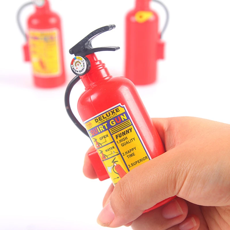 2pcs Funny Mini Fire Extinguisher Toy Water Guns Spray Water Outdoor Pool Beach Summer Toys Fireman Squirters for Kids Party