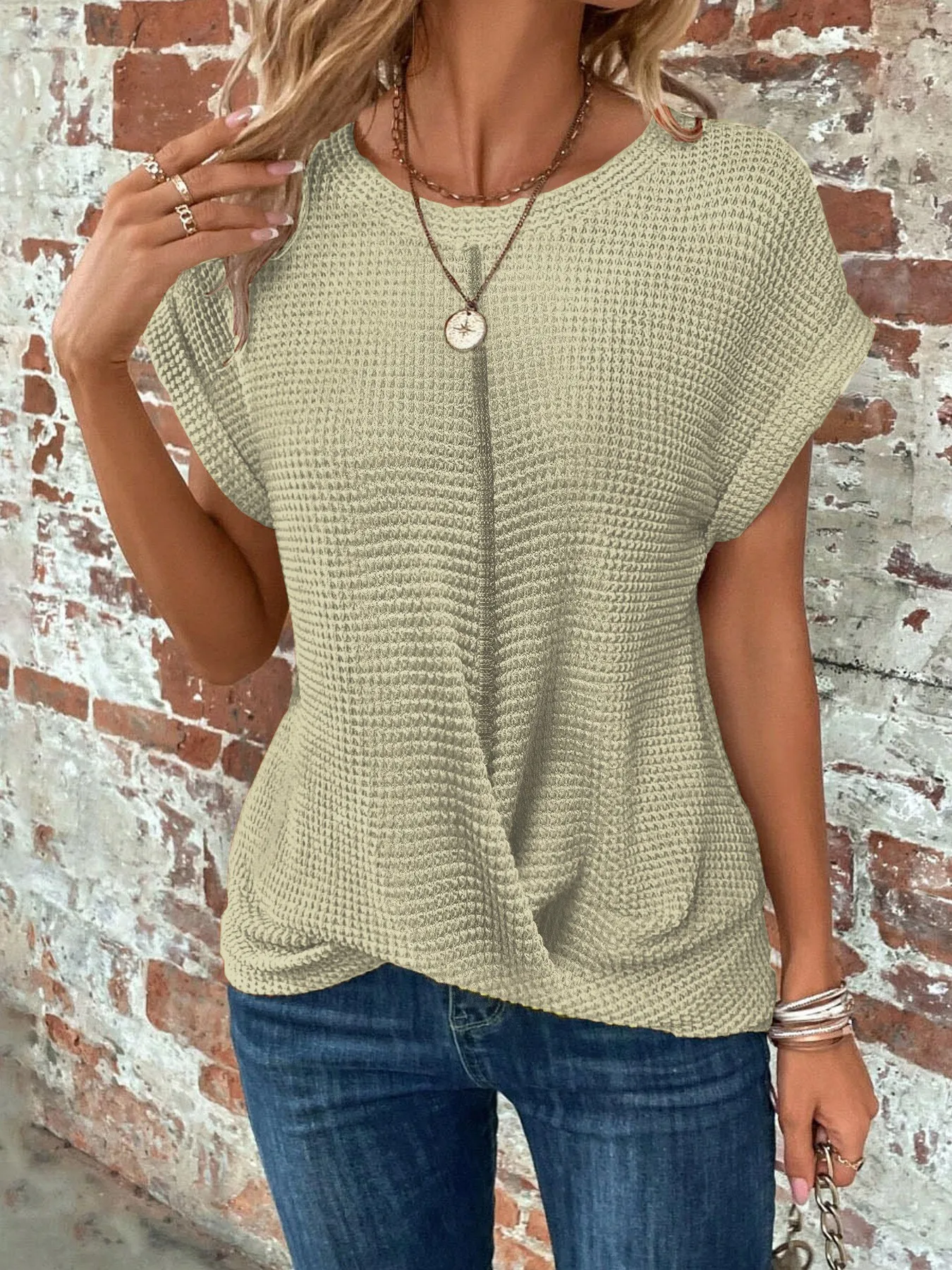 2024 New cross-border solid color round-collar T-shirt elegant short-sleeved twisted top spring and summer women's wear