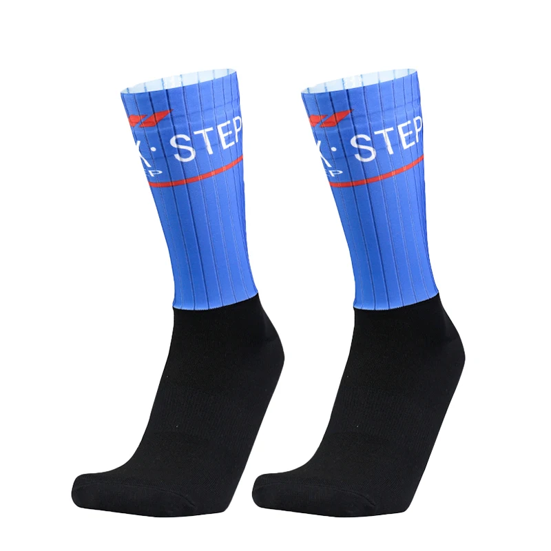 2026 New Seamless Socks Pro Anti Aero Bike Team Slip Road Ride Socks Outdoor Racing Cycling Socks