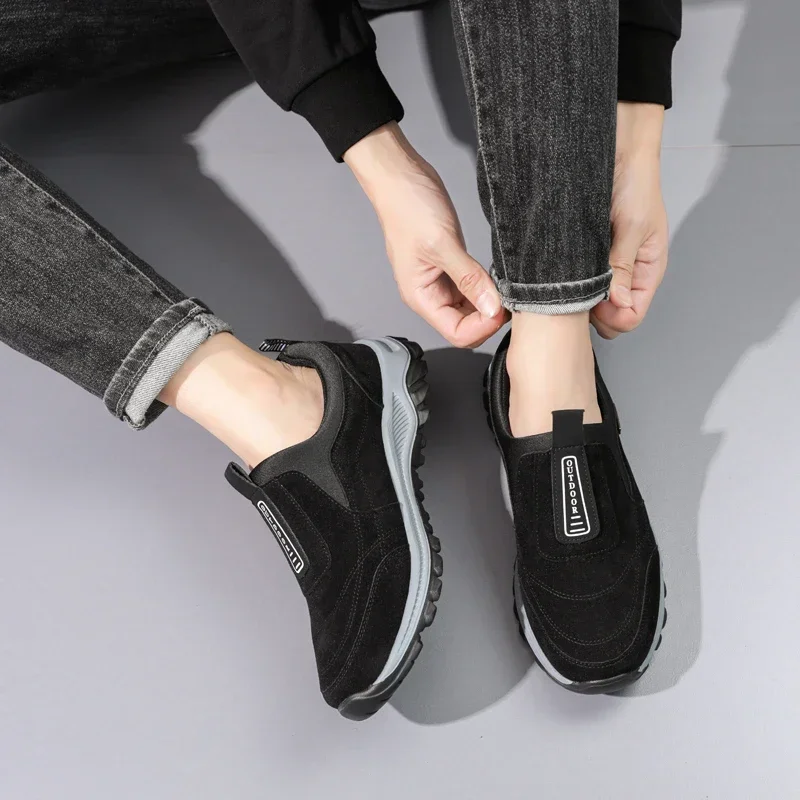 High Quality Indestructible Man Shoe Sneakers Breathable Running Shoes Lightweight Anti-slip Outdoor Men's Sneaker Male Shoes