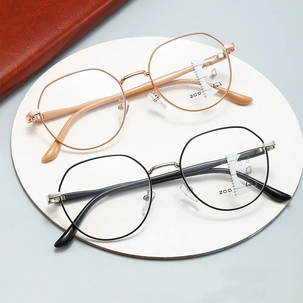 Multifocal Reading Glasses Progressive Near Far Square Eyeglasses Blue Ray Blocking Anti-Blue Light Men Women Reading Glasses