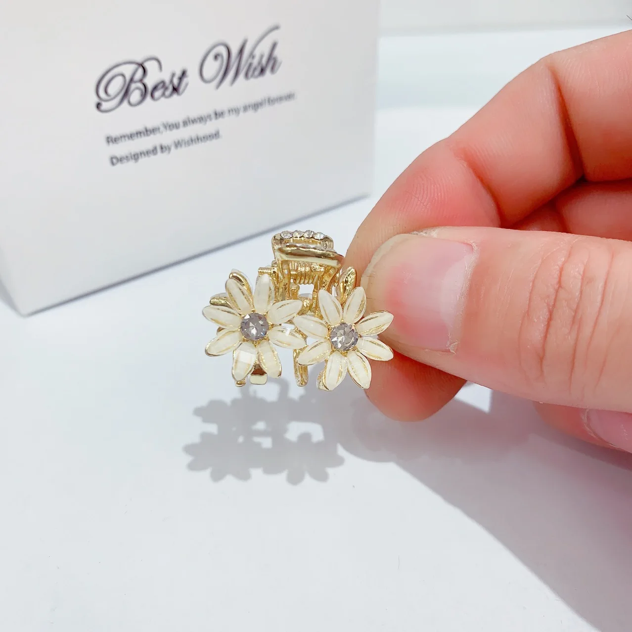 Super Cute Crystal Butterfly Mini Hairpin Girls Hair Accessories Bangs Clip Top Clip Exquisite Small Hair Claw