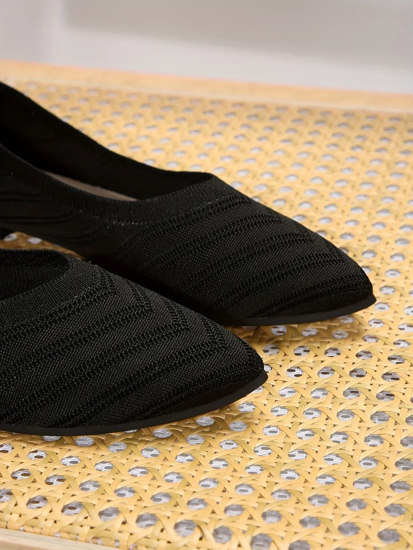 New 2024 Pointed Toe Flat Office Boat Solid Color Knitted Slip on Shoes Casual Ballet Flats Shoes Women Loafers Zapatos De Mujer