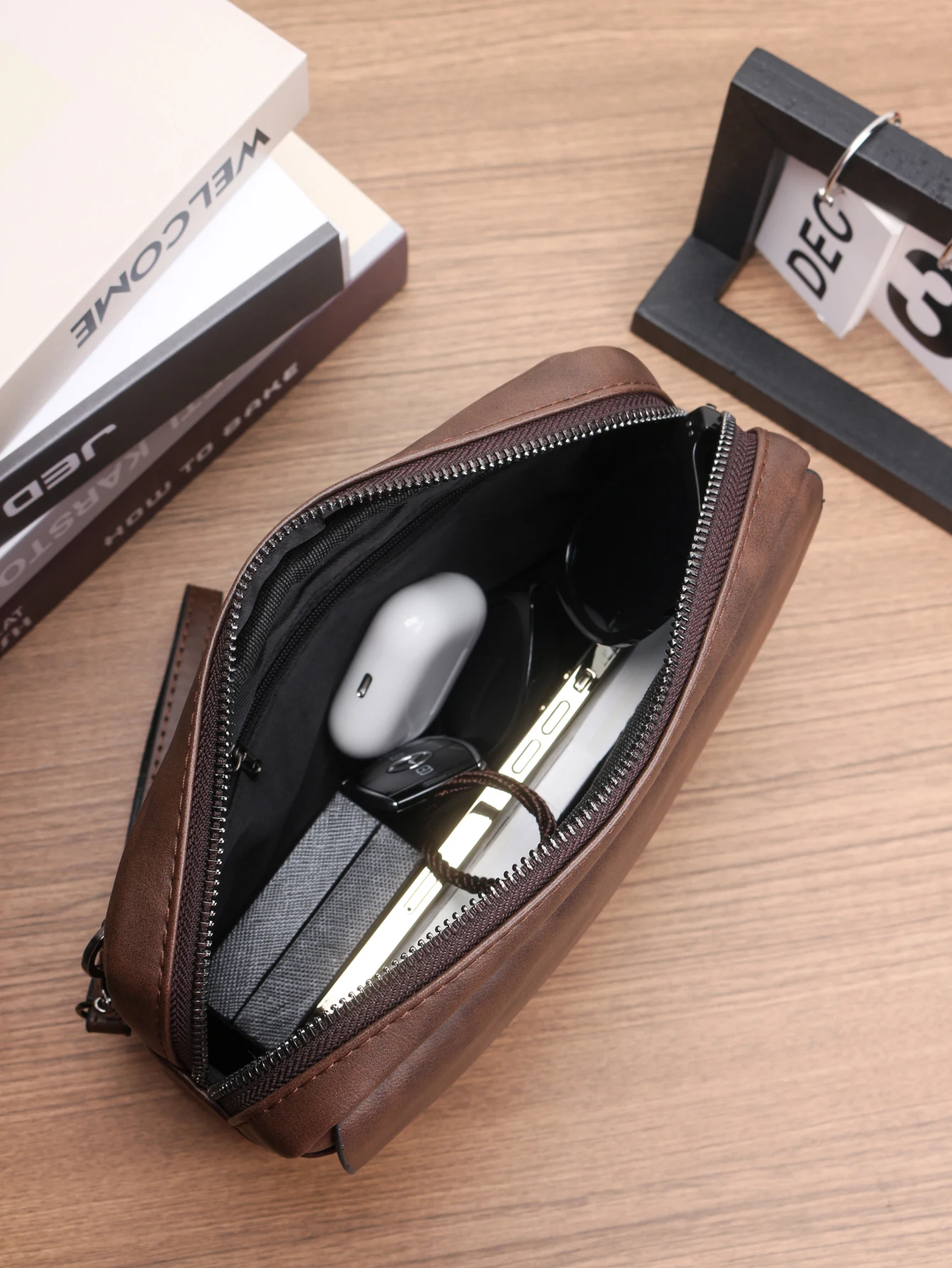 Minimalist Retro Handbag Fashion Business Casual Portable Large Capacity Multifunctional Wristlet Clutch Bag Cell Phone Bag