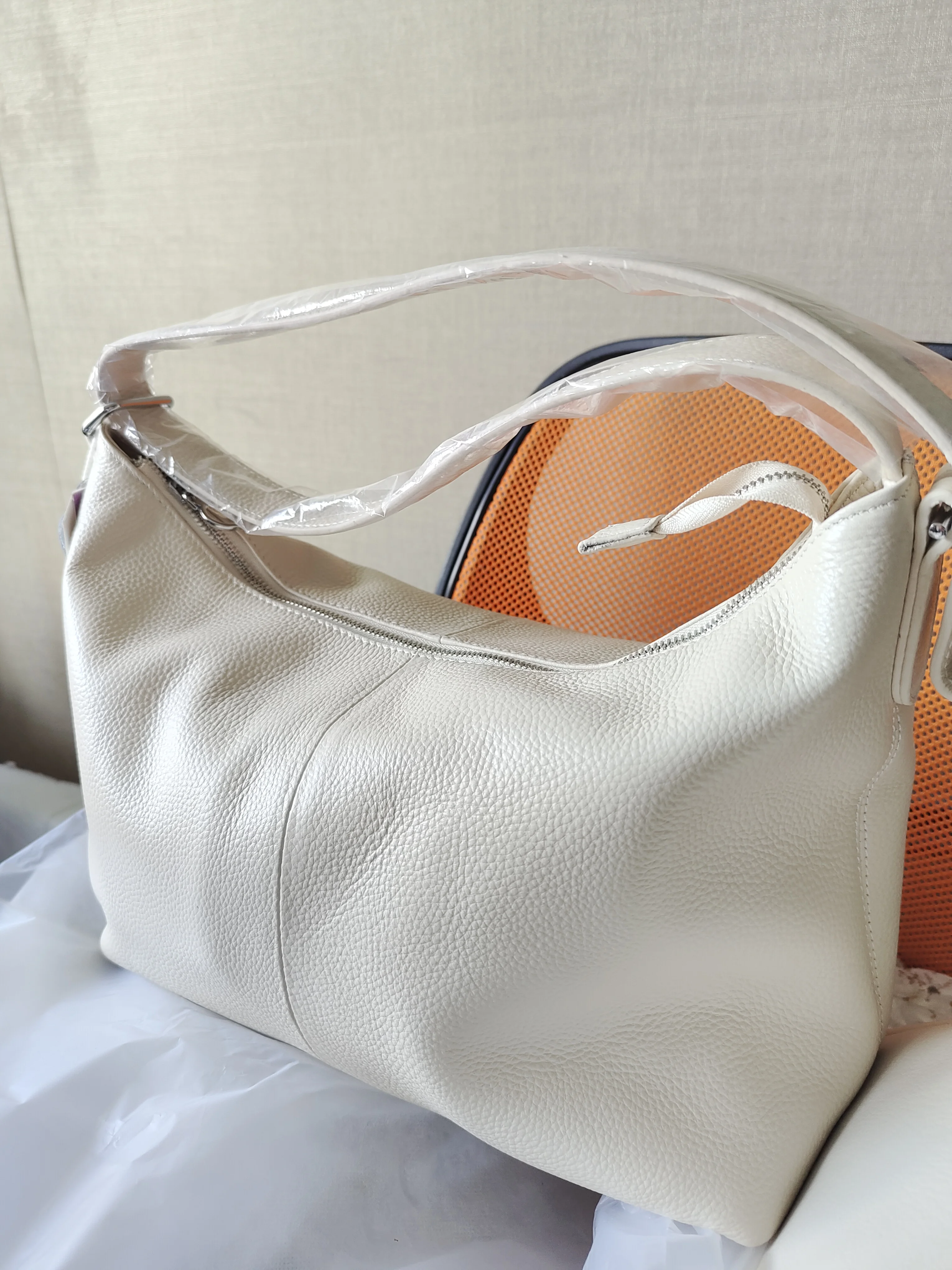 Zency 100% Genuine Leather Women Hobo Bag White Lady Tassel Shoulder Bags Classic Red Handbag Crossbody Purse 2024 Trendy