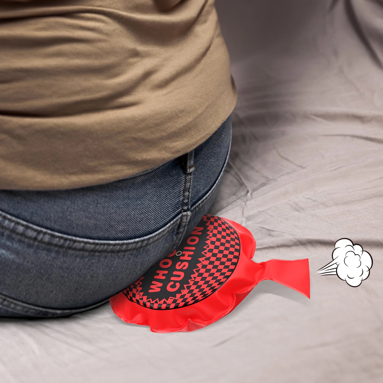 New and unique prank fart bag (randomly colored), suitable for prank friends to play with while entertaining,a prank fartpad toy
