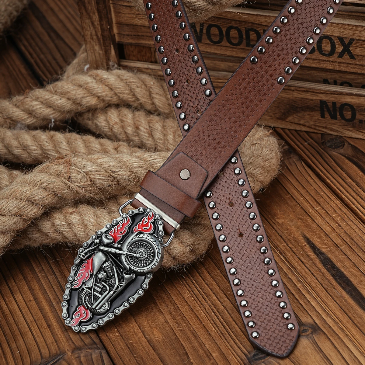 A Men's and Women's Casual Retro Belt Western Style! PU Leather Belt with Metal Buckle, Suitable for Daily Work Wear