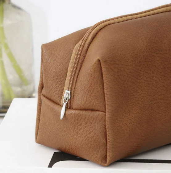 New Solid-Color High-End PU Makeup Bag, Large-Capacity Portable Hand-Held Toiletries Storage Bag, One Piece