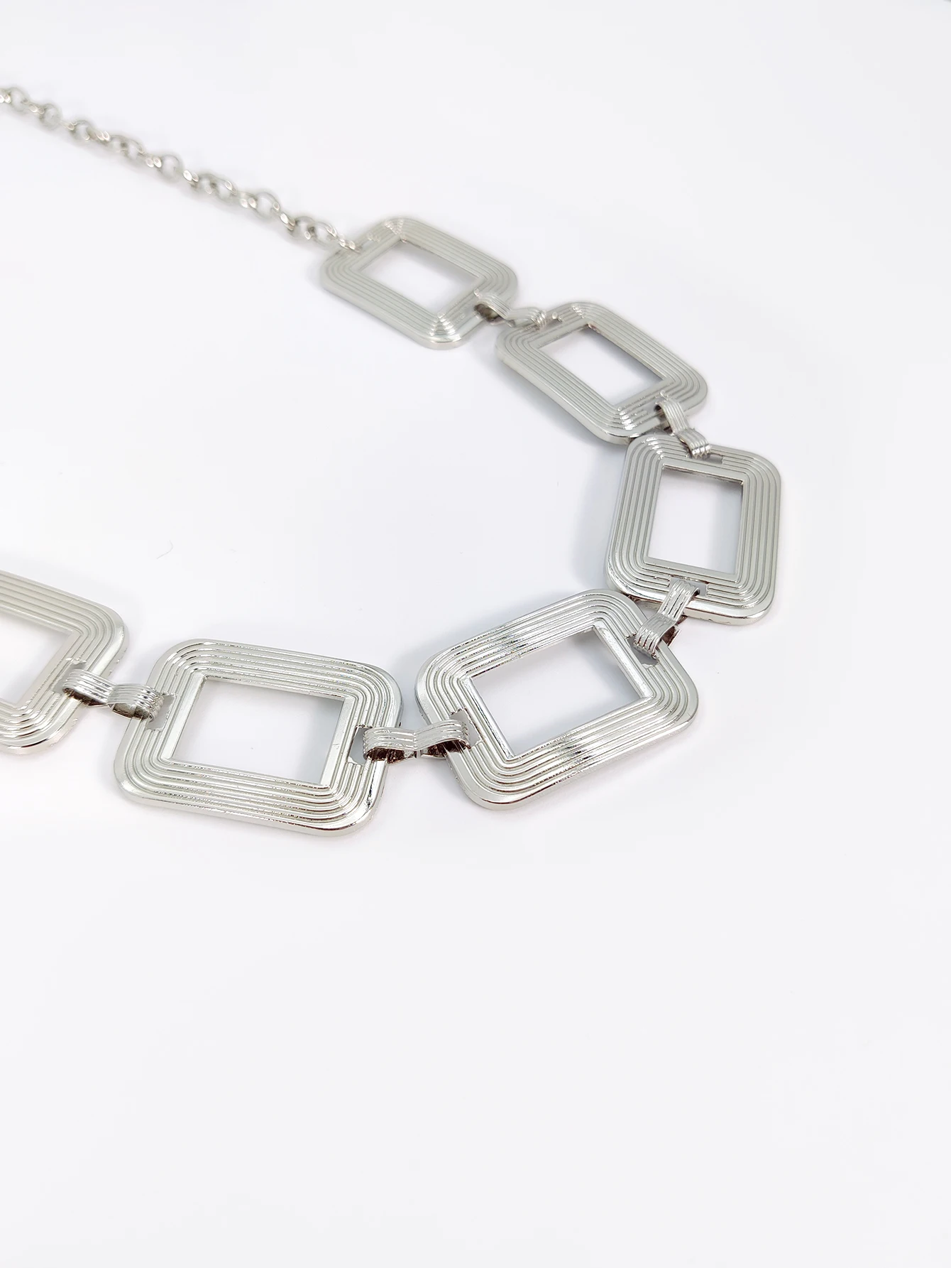Street 1pc Versatile Hollow Out Square Shaped Metal Waist Chain For Women Fashionable Summer for Skirt Or Jeans