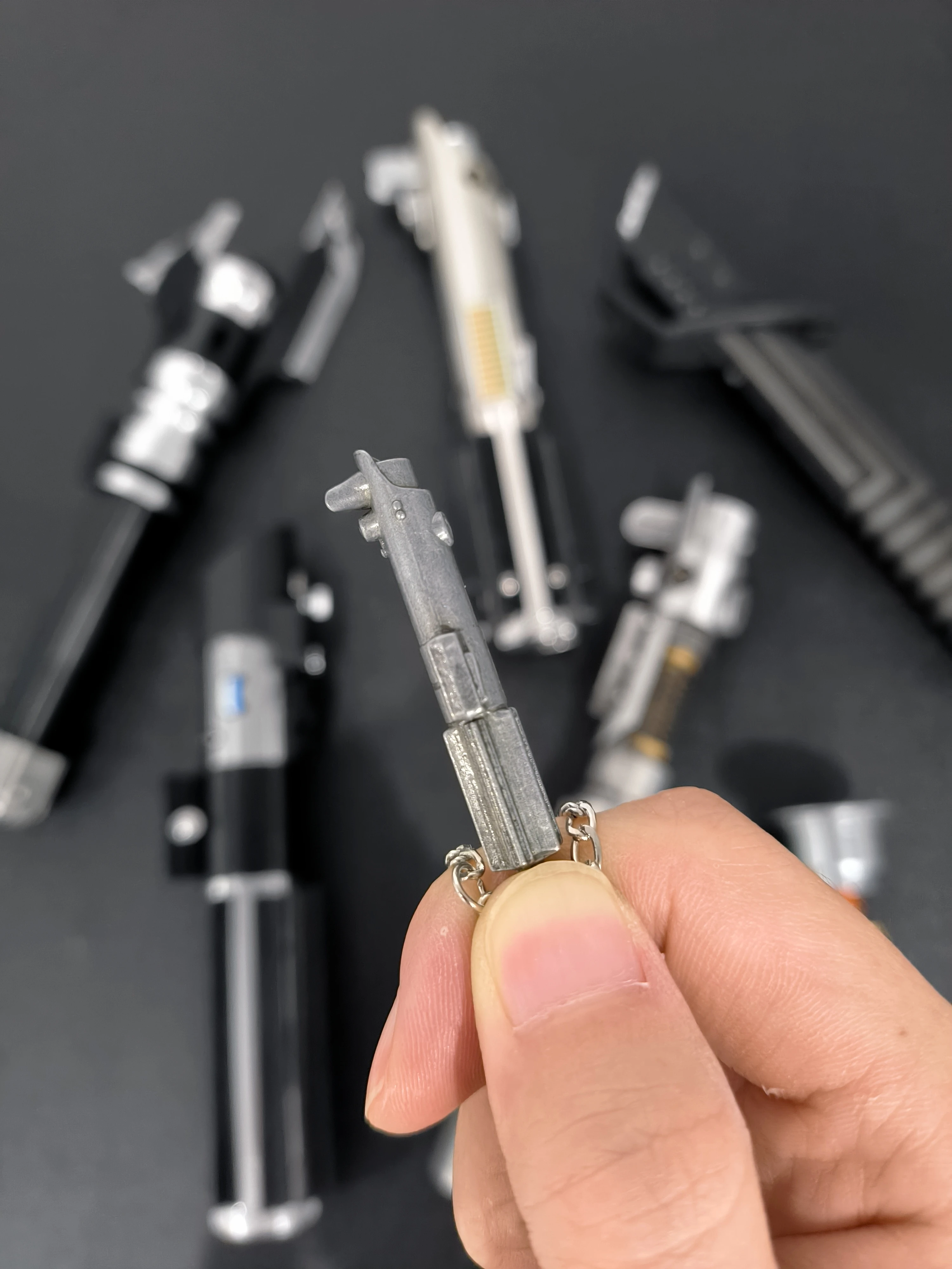 TXQSABER Mini Replica Kenobi Saber Metal Material Necklace Cosplay Accessories Ornament Jedi Collection Toys-Luke Skywalker
