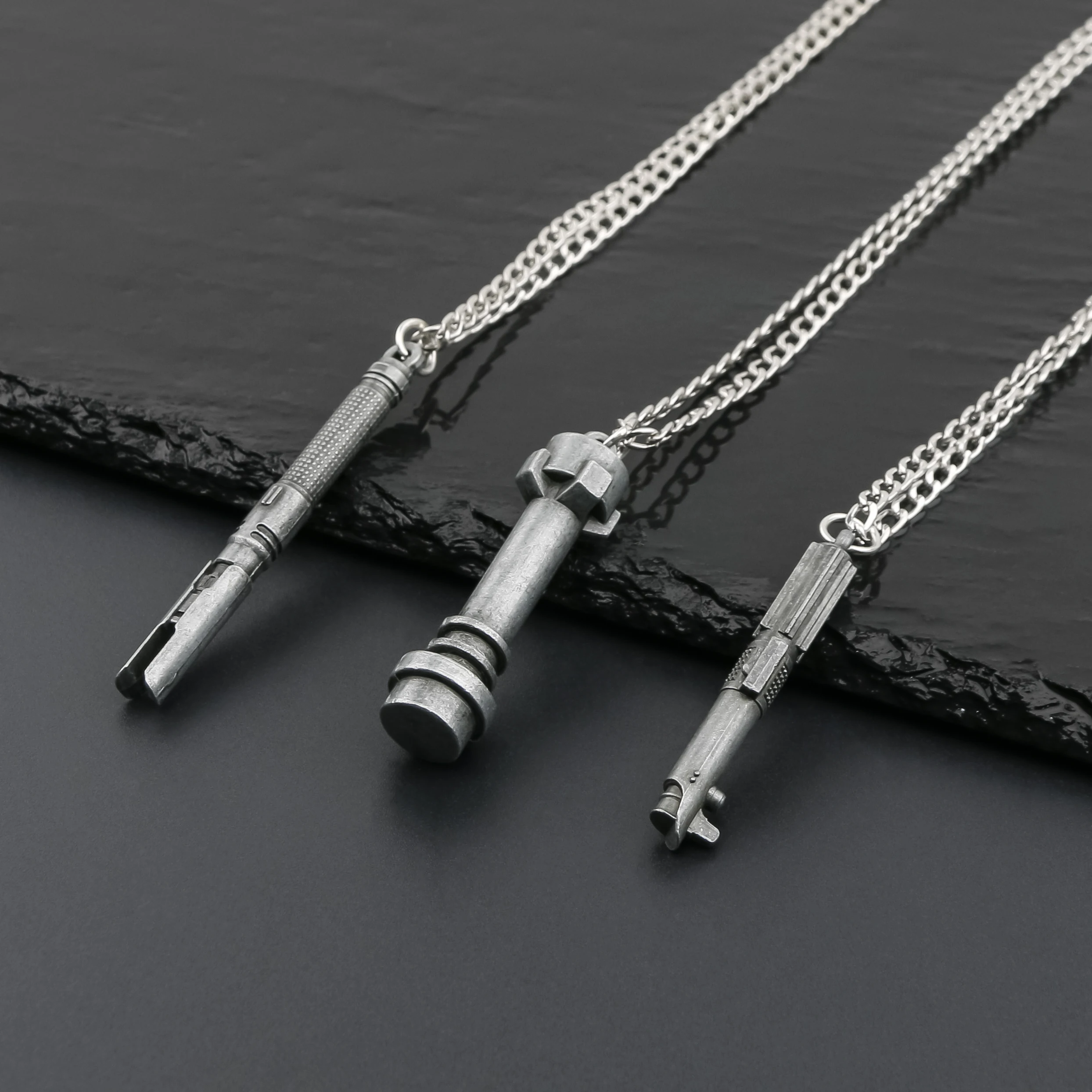 TXQSABER Mini Replica Kenobi Saber Metal Material Necklace Cosplay Accessories Ornament Jedi Collection Toys-Luke Skywalker