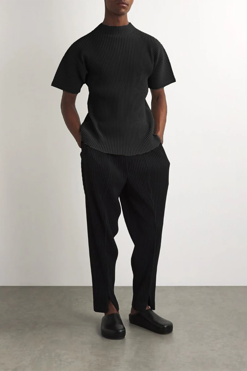 Miyake Pleated Clothes Man Short Sleeve T-Shirt Fashion Black Turtleneck Top