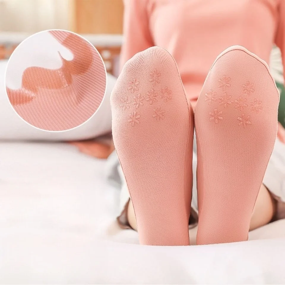 Women Summer Silicone Non-slip No Show Socks Invisible Ultra-thin Ice Silk Boat Sock Japanese JK Breathable Casual Elastic Socks