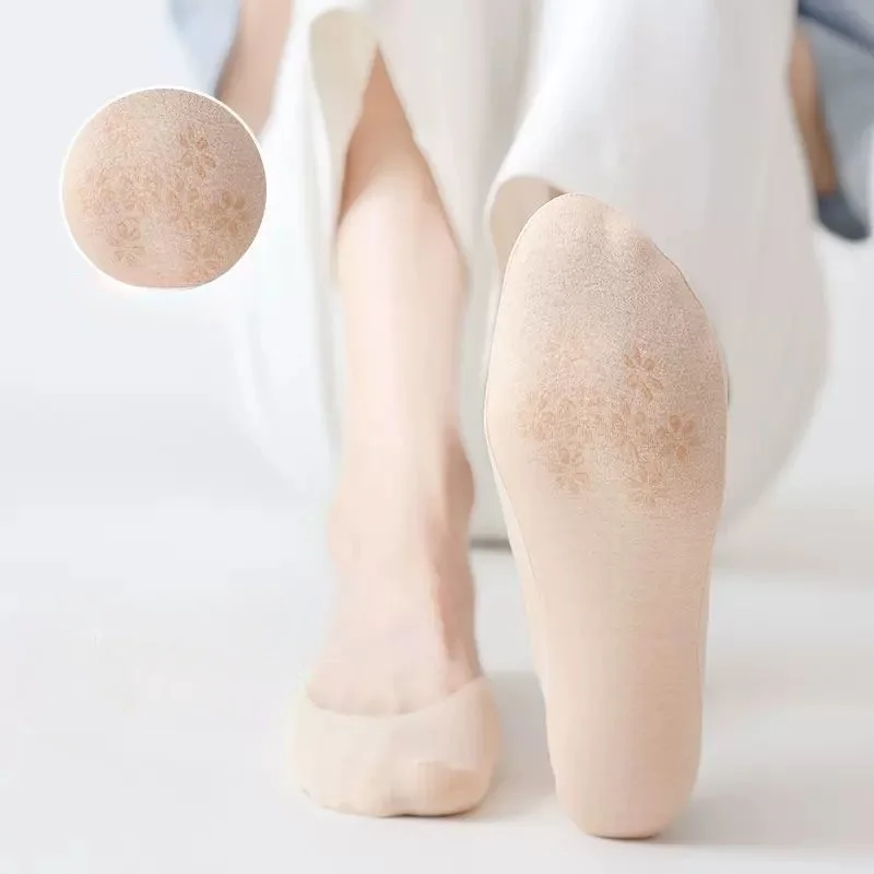 Women Summer Silicone Non-slip No Show Socks Invisible Ultra-thin Ice Silk Boat Sock Japanese JK Breathable Casual Elastic Socks