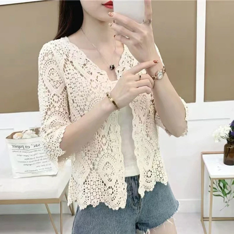 Women Knitted Lace Shrug Boho Hollow Crochet Floral 3/4 Sleeves Open Front Cropped Cardigan Elegant Mesh Sweater Coveup