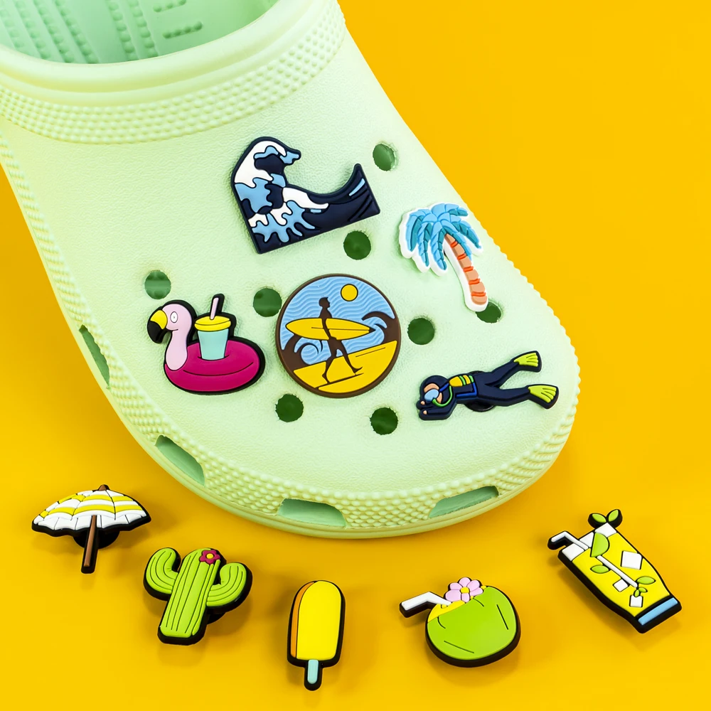 1/30PCS Resort Collection Shoe Charms Casual Style Plane Ticket Beer Popsicle Shoe Accessories for Clogs Kawaii Summer Shoe Pins