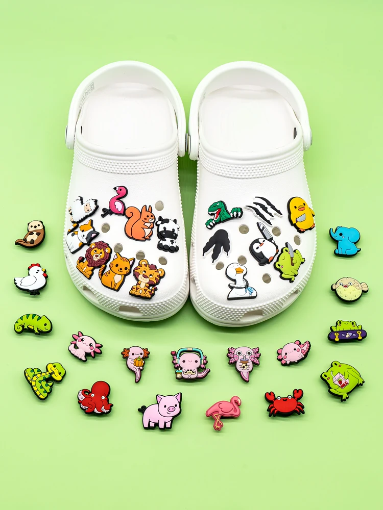 1pcs Cute Animals Dogs Cats Frogs Dinosaur Duck Shoe Charms for Women Girls,Shoe Accessories Pins for Kids Children,Clog Buckles