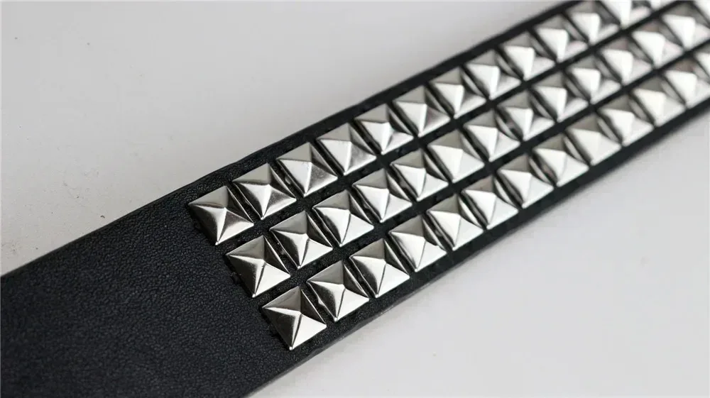 2026 New Square Bead Rivet Belt Metal Pyramid Belt Men and Women Punk Hardware Jeans Belt Y2K Belt Designer Belt Women's Belts