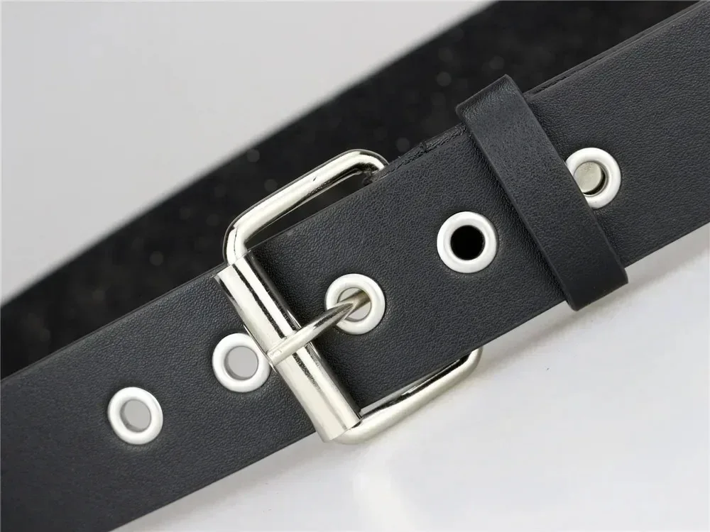 2026 New Square Bead Rivet Belt Metal Pyramid Belt Men and Women Punk Hardware Jeans Belt Y2K Belt Designer Belt Women's Belts