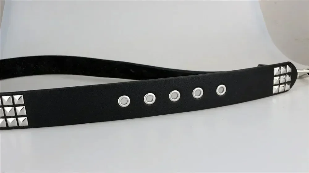 2026 New Square Bead Rivet Belt Metal Pyramid Belt Men and Women Punk Hardware Jeans Belt Y2K Belt Designer Belt Women's Belts