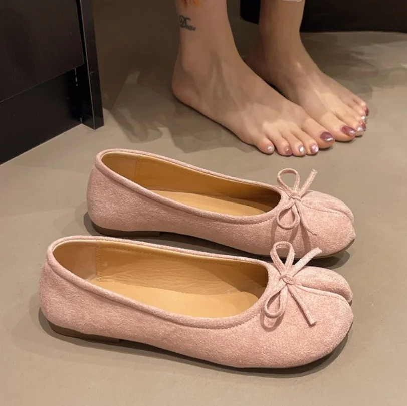 Japanese Style Tabi Ninja Shoes Women Cozy Leather Flats Split Hoof Toe Loafers Femme Mary Jeans Mocasines Ladies Ballerina Shoe